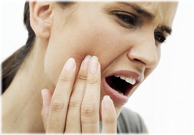 Aşırı diş ağrısı çekenlere pratik ağrıyı hafifletme yöntemleri!
