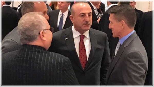 Dışişleri Bakanı Çavuşoğlu Trump'ın teslim törenine katıldı!