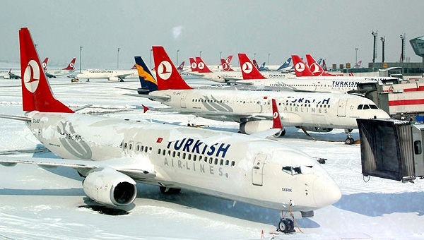 İstanbul'da Kar Nedeni İle Uçak Seferleri İptal Edildi!