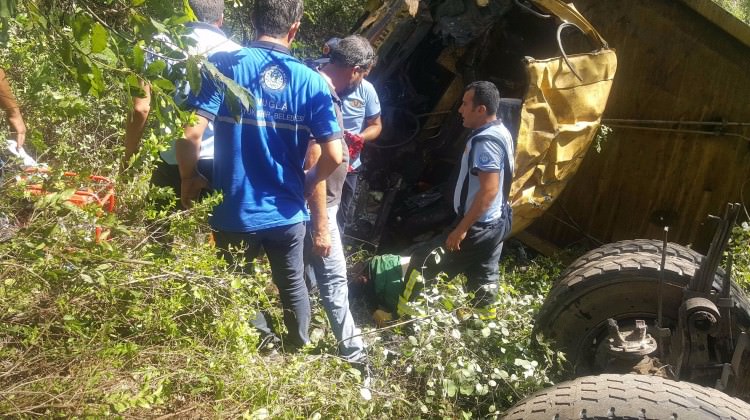 Muğla'da feci trafik kazası: 2 ölü!