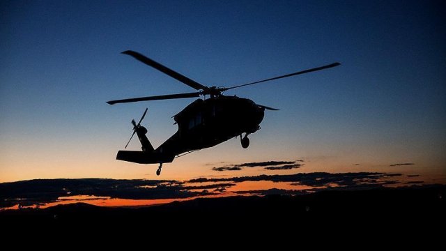 Suriye’de Helikopter Düştü 2 Kişi Hayatını Kaybetti