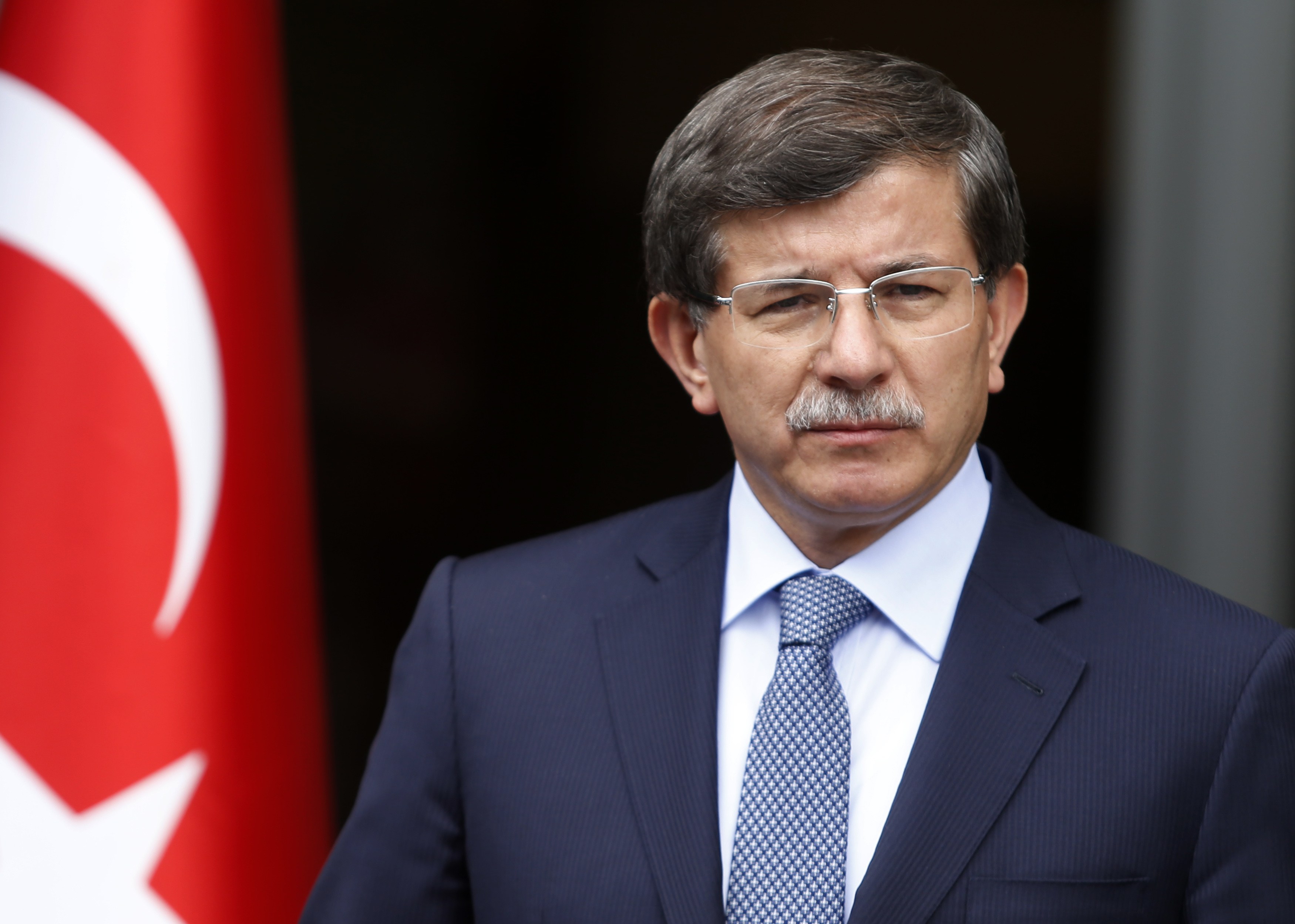 Başbakan Ahmet Davutoğlu’ndan Açıklama