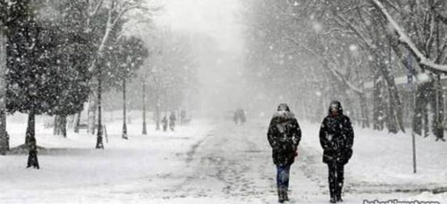 İstanbul'a yeniden kar geliyor! 7 Şubat 2017 Salı havalar nasıl olacak?