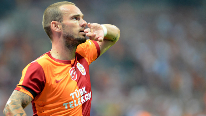 Sneijder’in, Eski Takımı Ajax’a Döneceği İddia Ediliyor