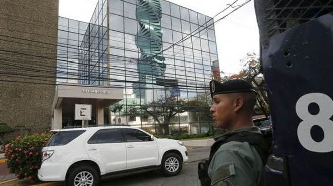 Panama Belgeleri Skandalında, Şirkete Polis Baskını
