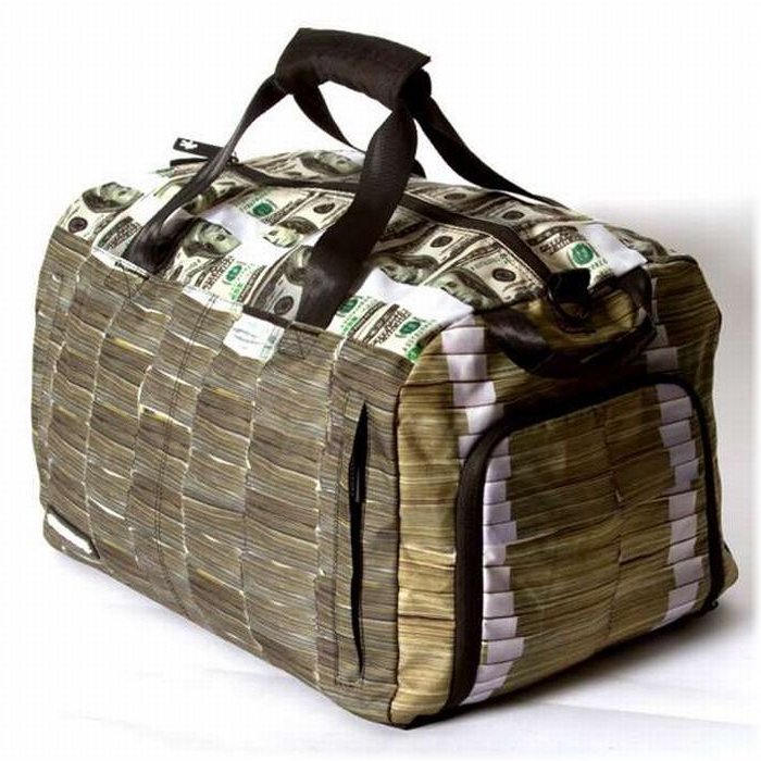 Çanta dolusu para uykularını kaçırdı!