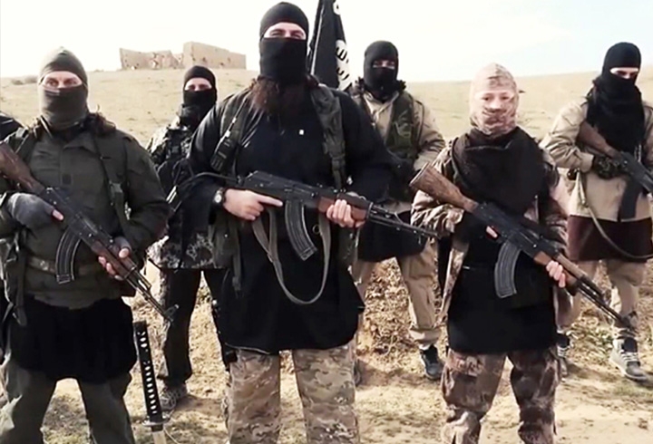 IŞİD Türkiye Sınırındaki İki Köyü Ele Geçirdi