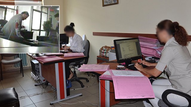 İzmir'de Mahkeme Kaleminin Pullarını Çalan Müdür Memuriyetten Atıldı